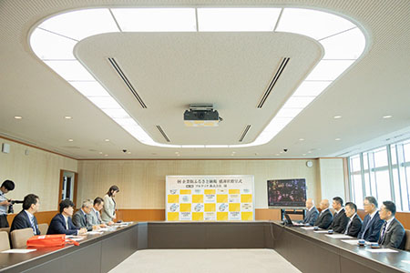 鈴鹿市より感謝状授与 ①